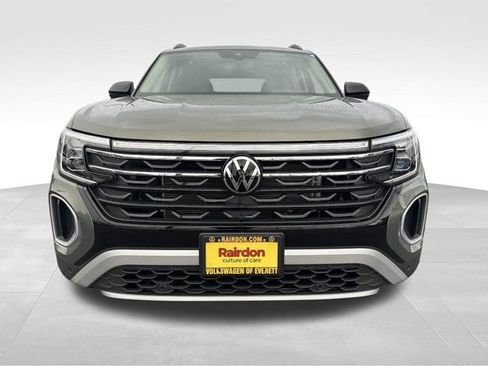New 2026 Volkswagen Atlas Peak Edition image 33