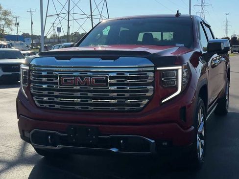 Used 2023 GMC Sierra 1500 Denali image 7