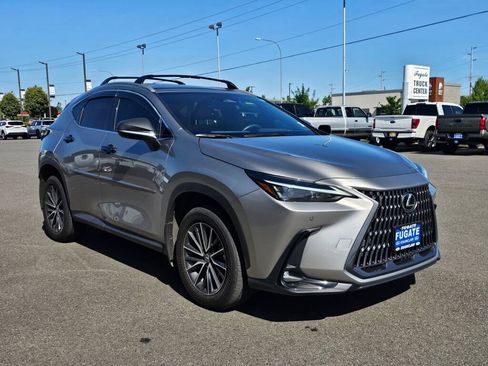 Used 2024 Lexus NX 350h AWD w/ Vision Package image 4