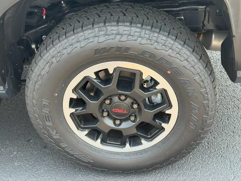 Used 2026 Toyota 4Runner TRD Off-Road AWD/4WD image 9