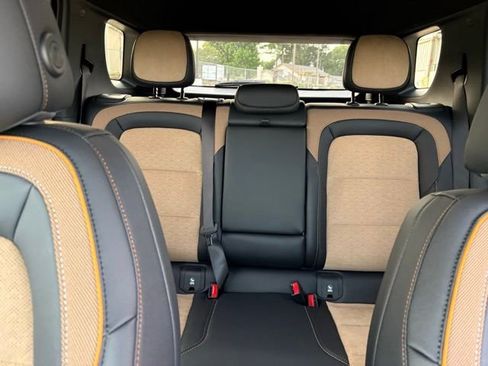 New 2026 Chevrolet Equinox ACTIV FWD image 24
