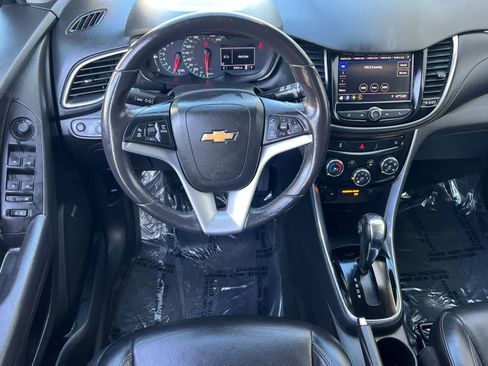 Used 2020 Chevrolet Trax Premier image 15