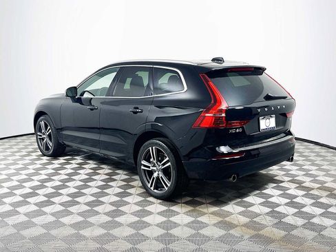 Used 2019 Volvo XC60 T6 Momentum w/ Multimedia Package AWD/4WD image 5