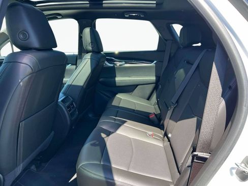 Used 2023 Cadillac XT5 Premium Luxury AWD/4WD image 11
