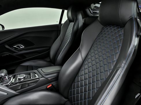 Used 2022 Audi R8 V10 performance image 26