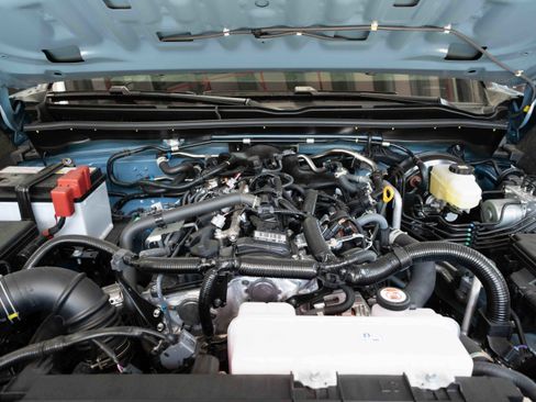 New 2026 Toyota 4Runner SR5 AWD/4WD image 31