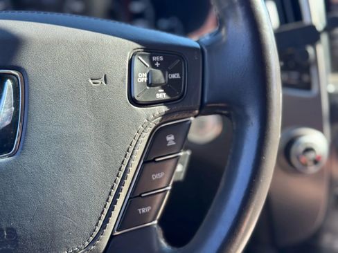 Used 2011 Hyundai Equus Ultimate image 24