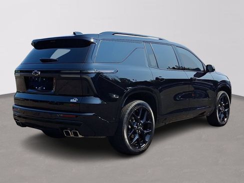 Used 2024 Chevrolet Traverse RS w/ LPO, Floor Liner Package AWD/4WD image 6
