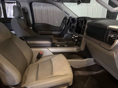Used 2022 Ford F150 XLT w/ Equipment Group 302A High AWD/4WD image 32