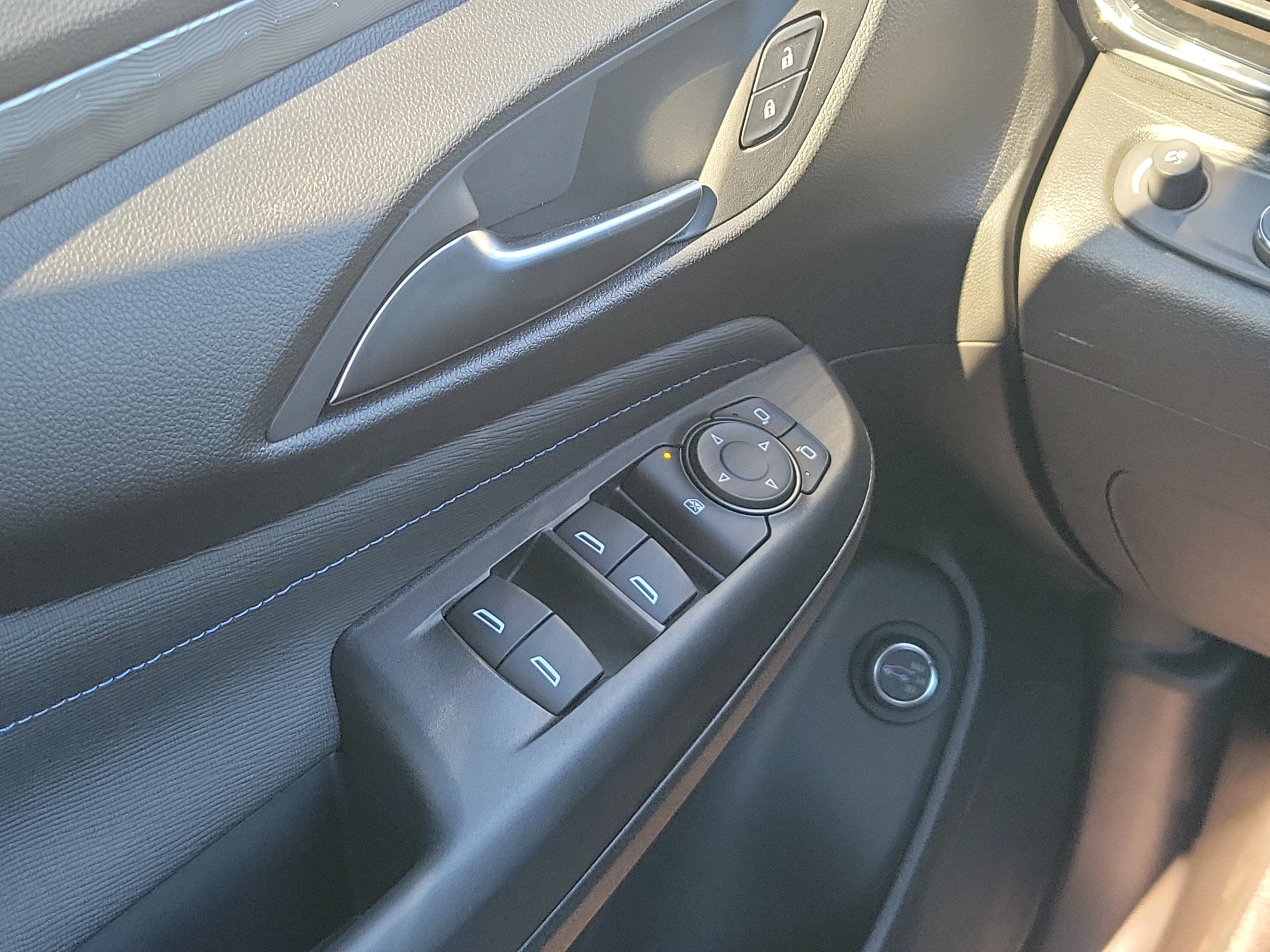 New 2026 Buick Envista Sport Touring w/ Convenience I Package FWD image 18