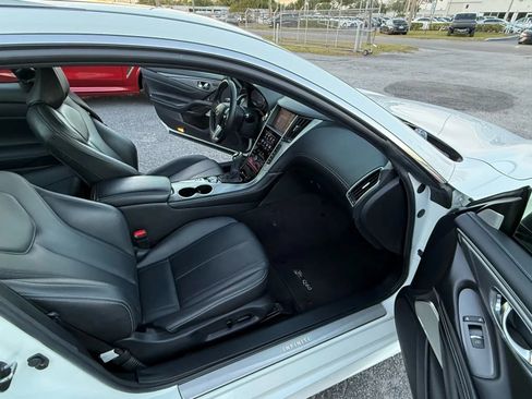 Used 2018 INFINITI Q60 3.0t Luxe w/ Sensory Package 3.0T Luxe image 24