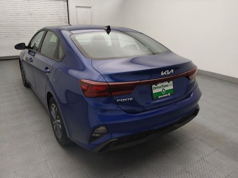 Used 2024 Kia Forte LXS w/ LXS Technology Package FWD image 5