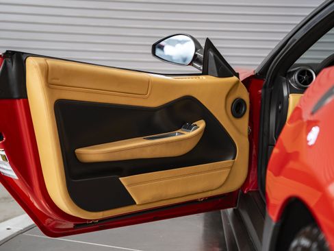 Used 2011 Ferrari 599 GTO RWD image 31
