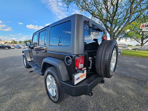 Used 2017 Jeep Wrangler Unlimited Sport w/ Quick Order Package 24S image 5