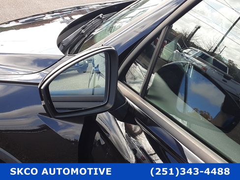 Used 2020 Volkswagen Tiguan S w/ 3rd Row Seat Package image 10