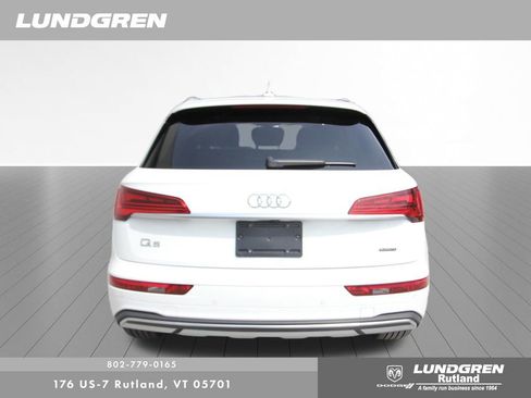 Used 2023 Audi Q5 2.0T Premium w/ Convenience Package AWD/4WD image 6