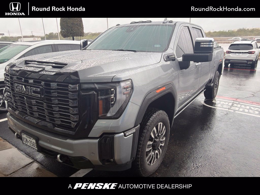 Used 2025 GMC Sierra 2500 Denali Ultimate w/ Max Trailering Package AWD/4WD image 1