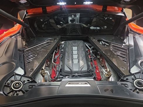 Used 2025 Chevrolet Corvette Stingray w/ Z51 Performance Package image 16