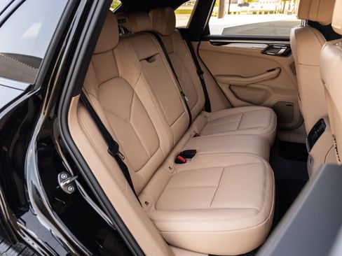 Certified 2026 Porsche Macan S AWD/4WD image 38