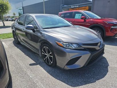 Used 2018 Toyota Camry SE w/ Audio Package