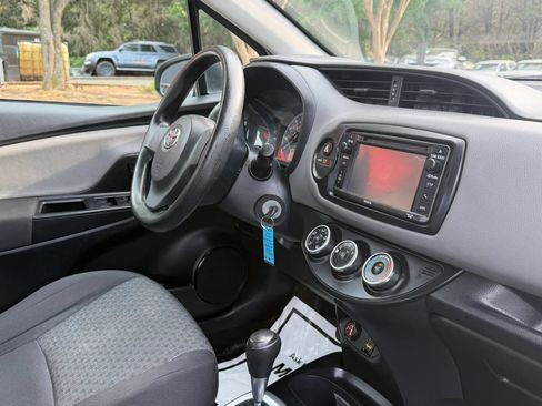 Used 2016 Toyota Yaris L FWD image 24