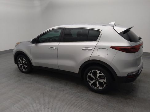 Used 2021 Kia Sportage LX FWD image 3