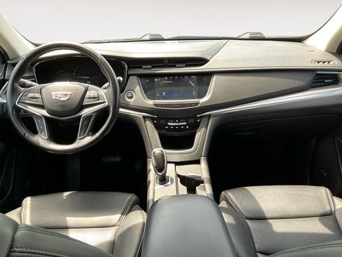 Used 2019 Cadillac XT5 Luxury FWD image 13