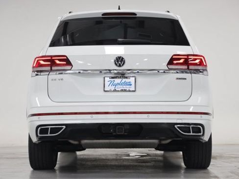Used 2021 Volkswagen Atlas SE w/ Panoramic Sunroof Package AWD/4WD image 12