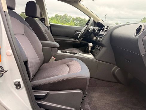 Used 2008 Nissan Rogue SL w/ Premium Pkg FWD image 11
