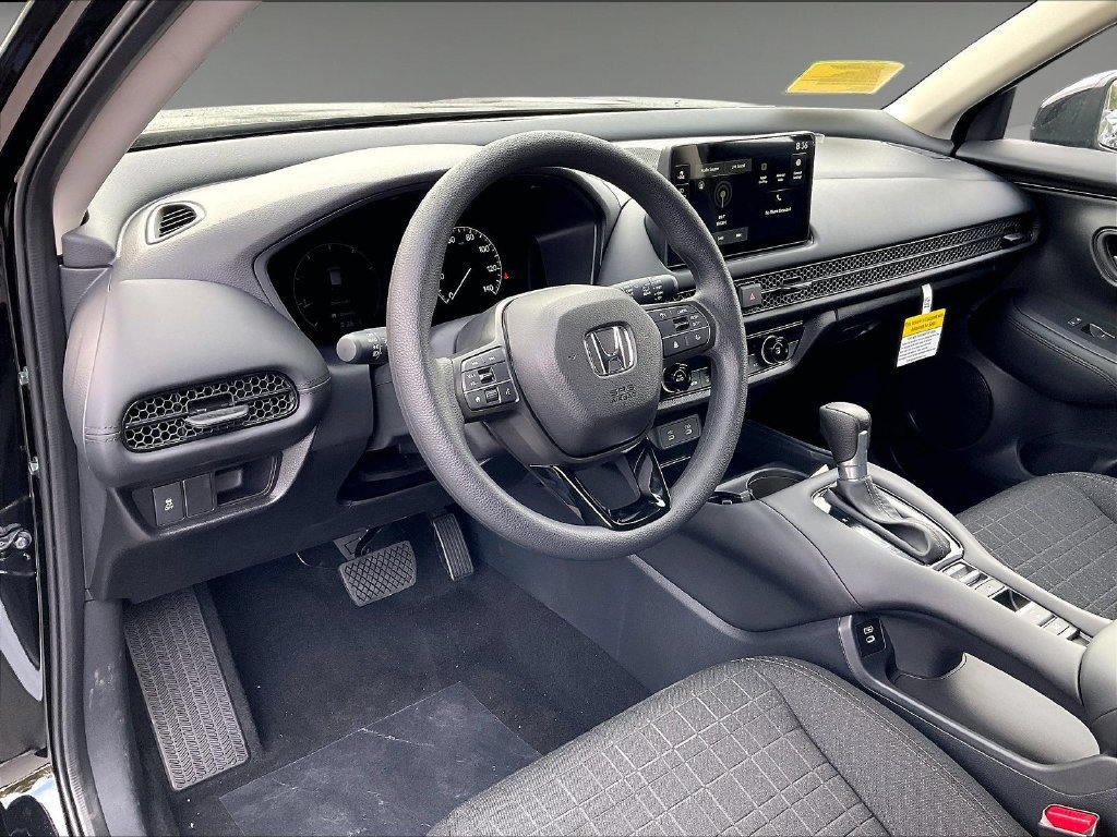 New 2027 Honda HR-V LX image 8