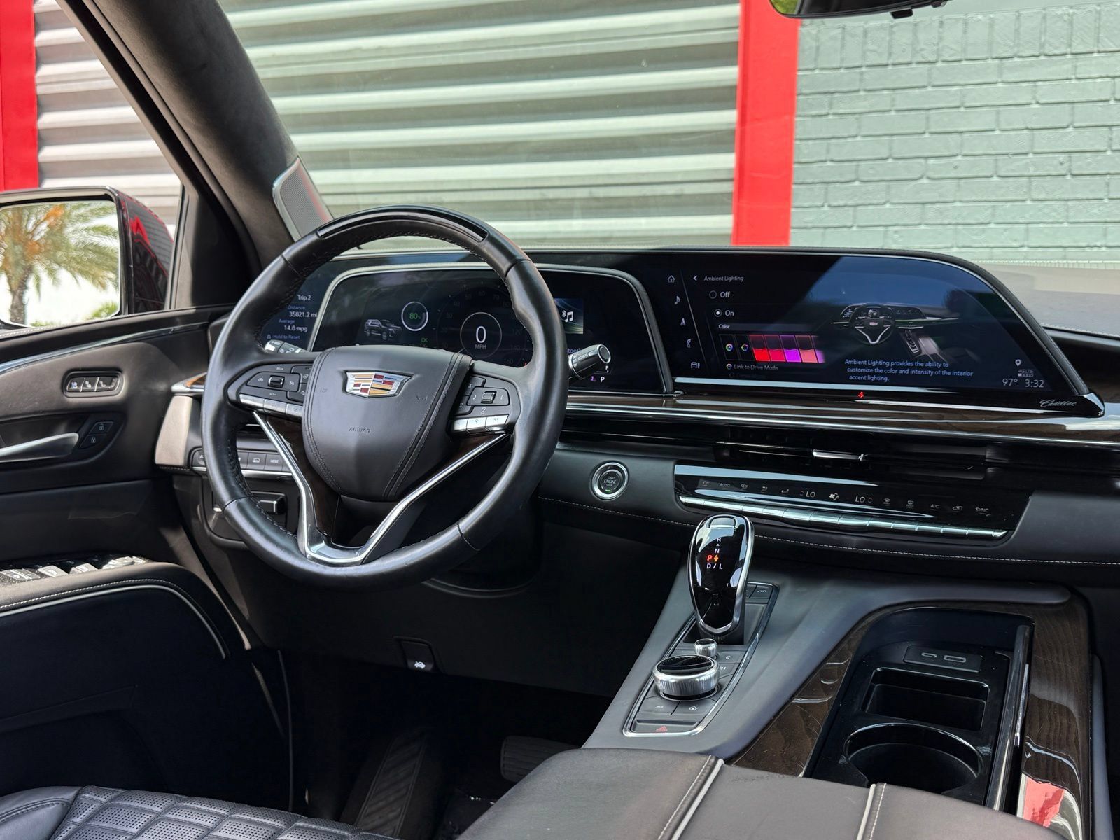 Used 2024 Cadillac Escalade ESV Sport Platinum AWD/4WD image 33