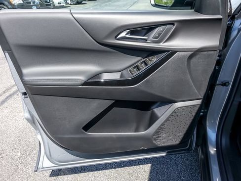 New 2026 Chevrolet Equinox LT FWD image 11