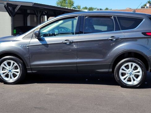 Used 2019 Ford Escape SE AWD/4WD image 9