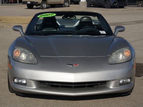 Used 2007 Chevrolet Corvette Convertible w/ Preferred Equipment Group image 24