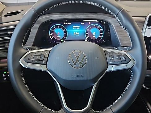 New 2026 Volkswagen Atlas SEL image 39