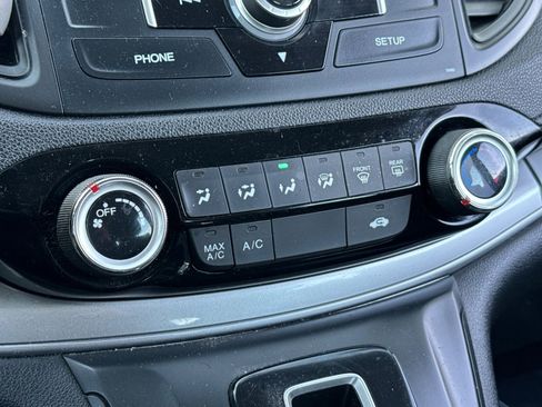 Used 2015 Honda CR-V LX image 18