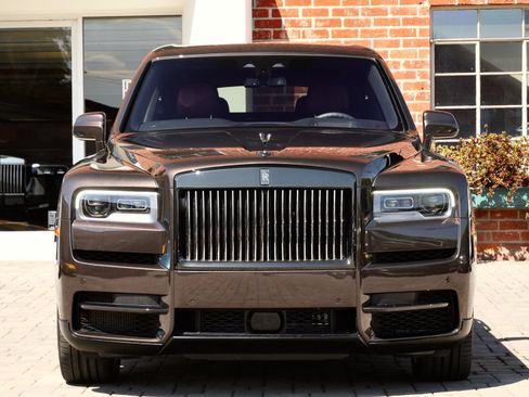 Used 2023 Rolls-Royce Cullinan Black Badge w/ Driver's Package AWD/4WD image 5