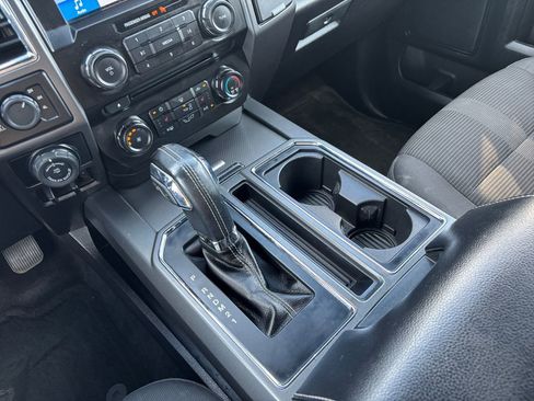 Used 2016 Ford F150 XLT w/ Equipment Group 302A Luxury AWD/4WD image 18