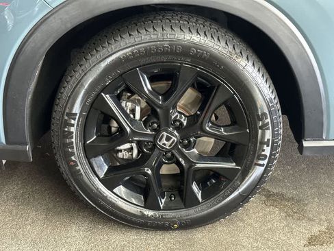 Used 2024 Honda HR-V Sport image 11