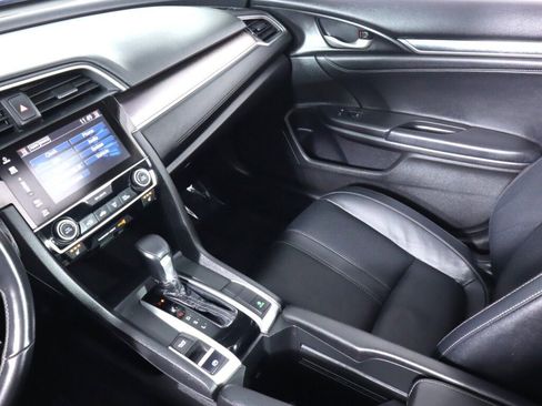 Used 2018 Honda Civic EX-L image 31