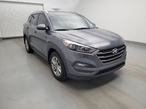 Used 2016 Hyundai Tucson SE w/ Option Group 02 AWD/4WD image 13