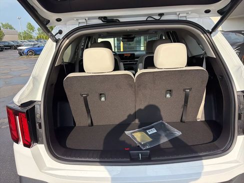 New 2026 Kia Sorento X-Line EX AWD/4WD image 17