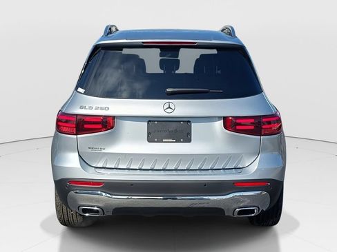 Used 2026 Mercedes-Benz GLB 250 image 7