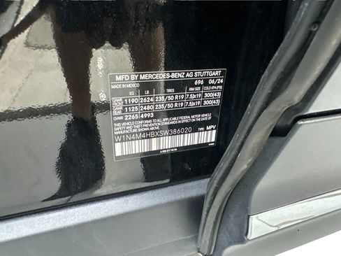 Used 2025 Mercedes-Benz GLB 250 4MATIC image 87