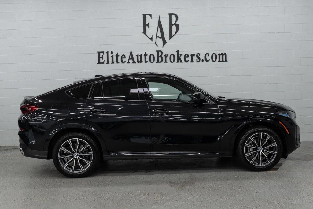 Used 2026 BMW X6 xDrive40i AWD/4WD image 5