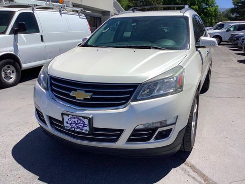 Used 2015 Chevrolet Traverse LTZ AWD/4WD image 23