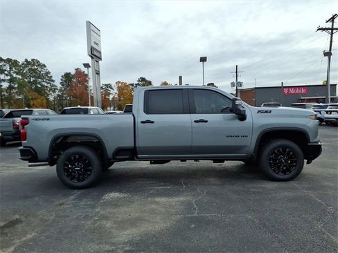 New 2026 Chevrolet Silverado 2500 Custom w/ Custom Value Package image 4