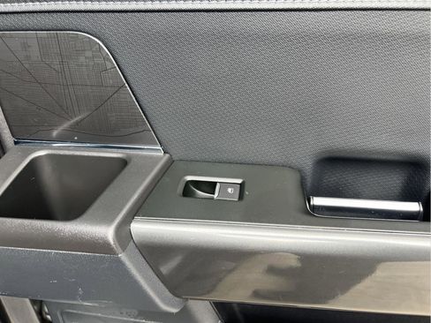 Used 2022 Ford F150 XLT w/ Equipment Group 302A High image 17