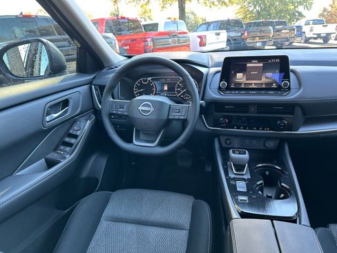 New 2026 Nissan Rogue SV image 23