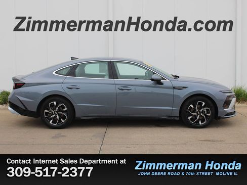 Used 2025 Hyundai Sonata SEL FWD image 1